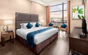 Golden Phoenix Hotel - Manila